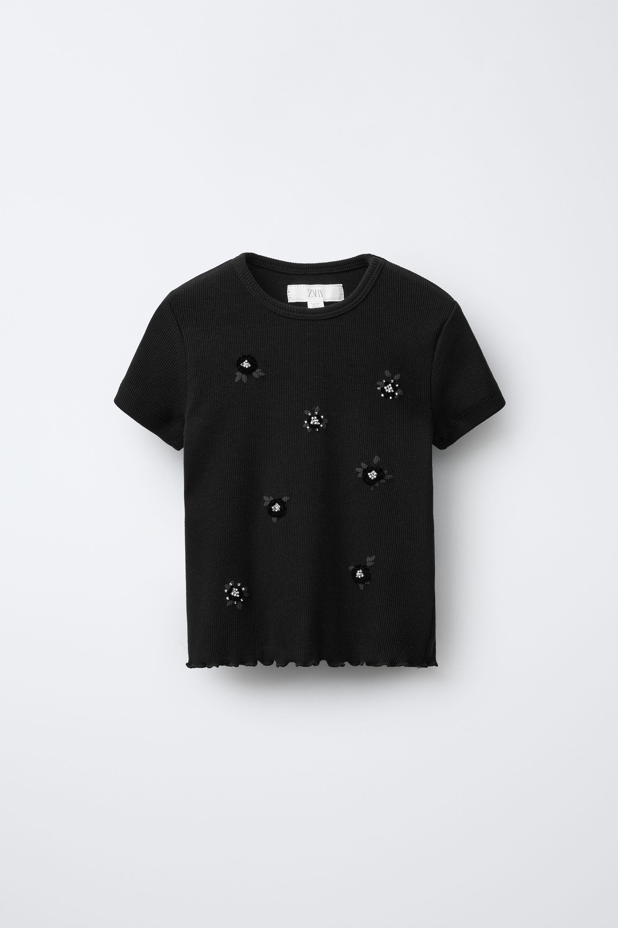 RIB T-SHIRT WITH BEADED FLOWERS